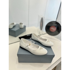 ���� ����� �޸����� ���� 536-0340-0158 <br><hr>������ : 35~39 #�Ź� #�޸����� #���� #����� #�޸����α��� #����ٸ޸����� #����ٱ��� #����ٸ޸����α��� #����ٽŹ� #���ڽŹ� #���ڸ޸����� #���ڱ��� #����ٿ��ڱ��� #����ٿ��ڸ޸����� <br><hr>#PNU09 <br><hr>�ֹ��忡 ������, ������ �޸��� �ּ���^^ <br>(ī���� LUX)