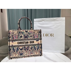 ���� ��� ��Ʈ�� ����� 404-0000-0000 Butterfly ���̵� ��� <br><hr>������ : 41.5x34.5x16cm #���� #��Ʈ�� #����� #��� #��Ʈ������ #�����Ʈ�� #��ü���� #�����Ʈ������ #��ð��� #���ڰ��� #������Ʈ�� #���ڼ���� #��ÿ��ڼ���� #��ÿ�����Ʈ�� <br><hr>#PNU08 <br><hr>�ֹ��忡 ������, ������ �޸��� �ּ���^^ <br>(ī���� LUX)