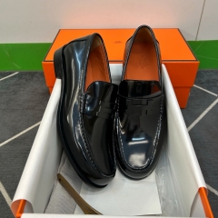 ���� �����޽� ���� 620-0450-0228 <br><hr>������ : 39~44 #�Ź� #���� #�����޽� #�����޽��Ź� #�����޽����� #���ڽŹ� #���ڱ��� #�����޽����ڱ��� <br><hr>#PNU09 <br><hr>�ֹ��忡 ������, ������ �޸��� �ּ���^^ <br>(ī���� LUX)