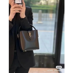 ���� ���ζ� ����� ����� 385-1100-0488 ����� <br><hr>������ : 20 * 17 * 13cm #���� #����� #����� #���ζ� #��������� #���ζ������ #���ζ������ #���ζ���������� #���ζ����� #���ڰ��� #���ڼ���� #���ڼ���� #���ζ����ڼ���� #���ζ����ڼ���� <br><hr>#PNU09 <br><hr>�ֹ��忡 ������, ������ �޸��� �ּ���^^ <br>(ī���� LUX)