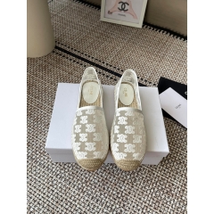 ���� ������ ���� 745-0000-0000 <br><hr>������ : 35~41 #�Ź� #���� #������ #�������Ź� #���������� #���ڽŹ� #���ڷ��� #���������ڷ��� <br><hr>#PNU09 <br><hr>�ֹ��忡 ������, ������ �޸��� �ּ���^^ <br>(ī���� LUX)